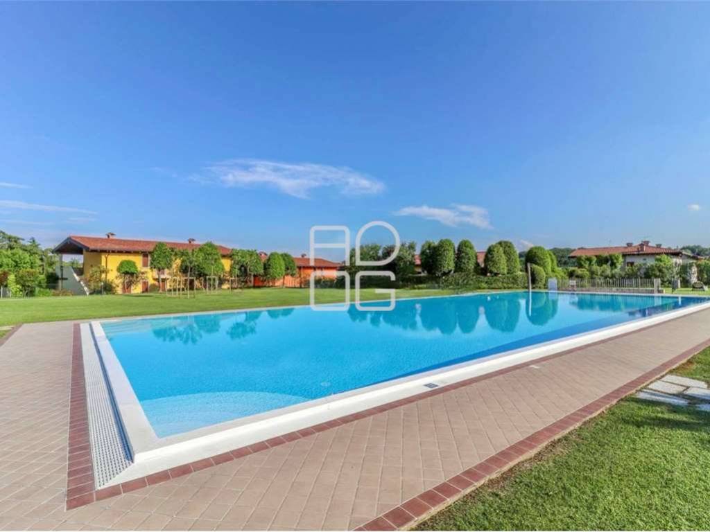 appartamento in vendita a Padenghe sul Garda