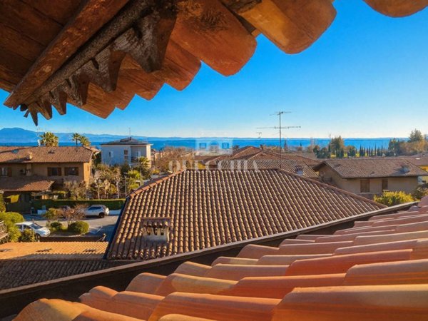 appartamento in vendita a Padenghe sul Garda