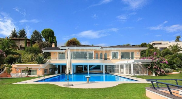 villa in vendita a Padenghe sul Garda