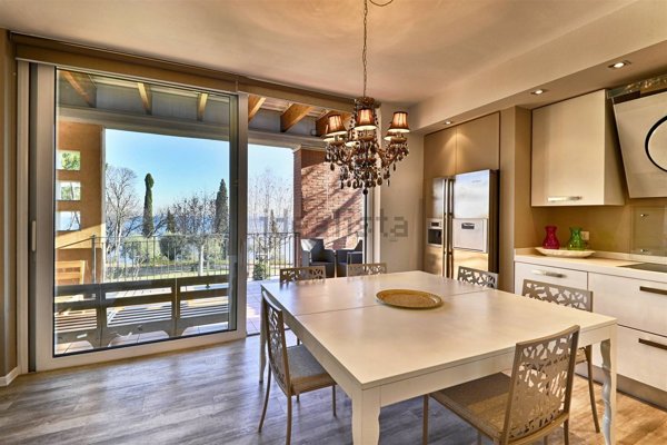 appartamento in vendita a Padenghe sul Garda