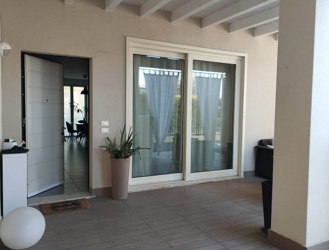 appartamento in vendita a Padenghe sul Garda