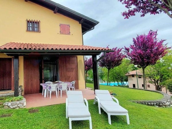 appartamento in vendita a Padenghe sul Garda