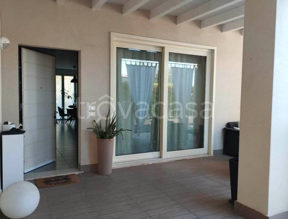 appartamento in vendita a Padenghe sul Garda