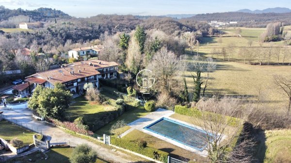 appartamento in vendita a Padenghe sul Garda