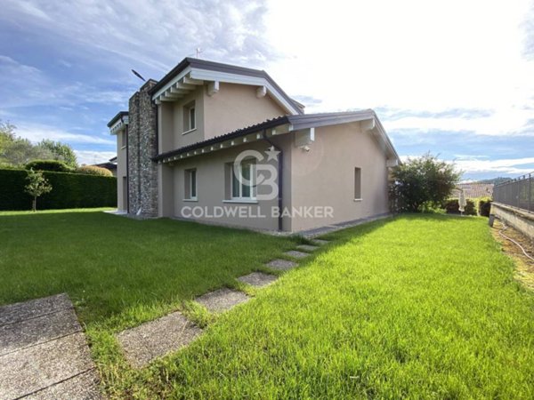 casa indipendente in vendita a Padenghe sul Garda