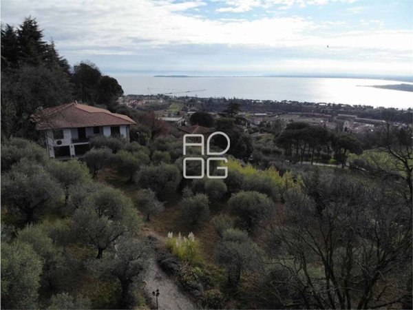 casa indipendente in vendita a Padenghe sul Garda