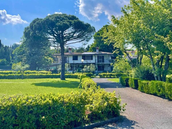 casa indipendente in vendita a Padenghe sul Garda