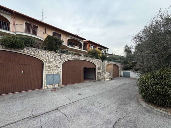 appartamento in vendita a Padenghe sul Garda