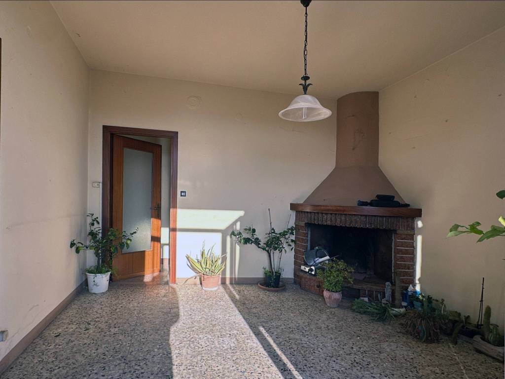 casa indipendente in vendita a Padenghe sul Garda