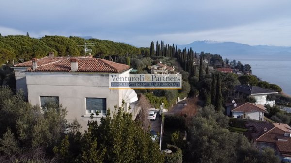 casa indipendente in vendita a Padenghe sul Garda