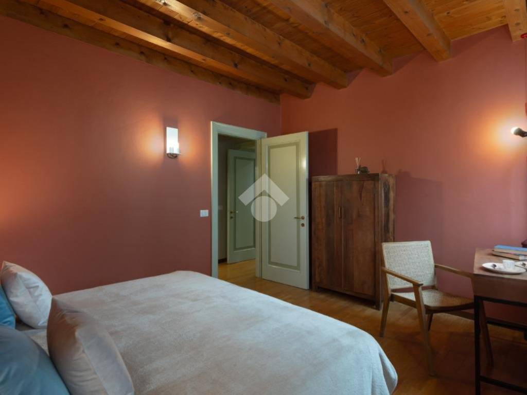 appartamento in vendita a Padenghe sul Garda