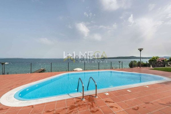 appartamento in vendita a Padenghe sul Garda