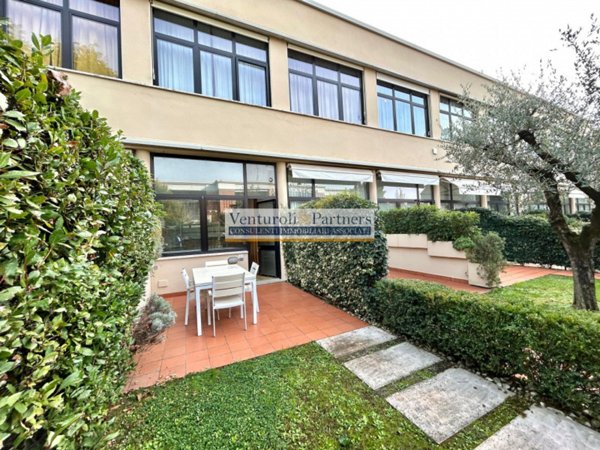 appartamento in vendita a Padenghe sul Garda