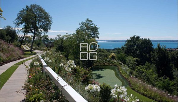 casa indipendente in vendita a Padenghe sul Garda