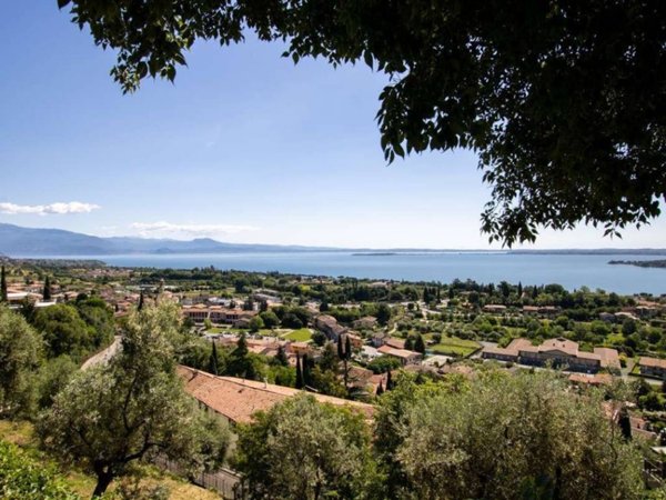 casa indipendente in vendita a Padenghe sul Garda