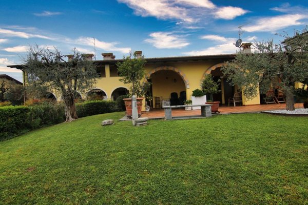 appartamento in vendita a Padenghe sul Garda