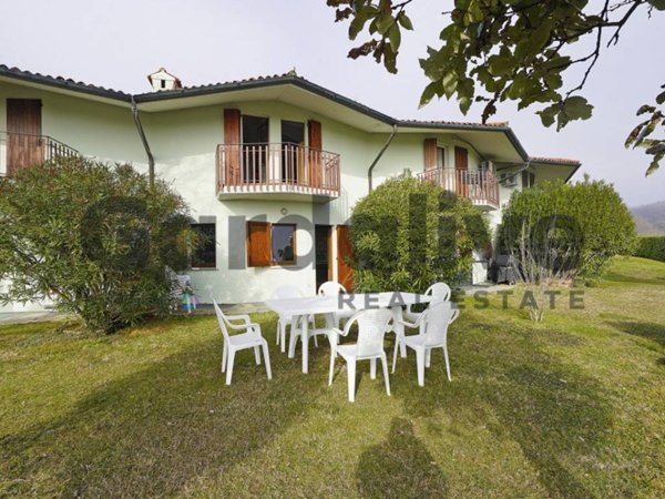 casa indipendente in vendita a Padenghe sul Garda