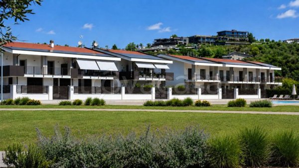 appartamento in vendita a Padenghe sul Garda