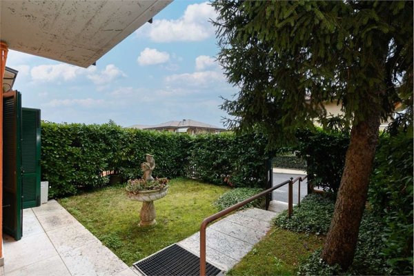 appartamento in vendita a Padenghe sul Garda