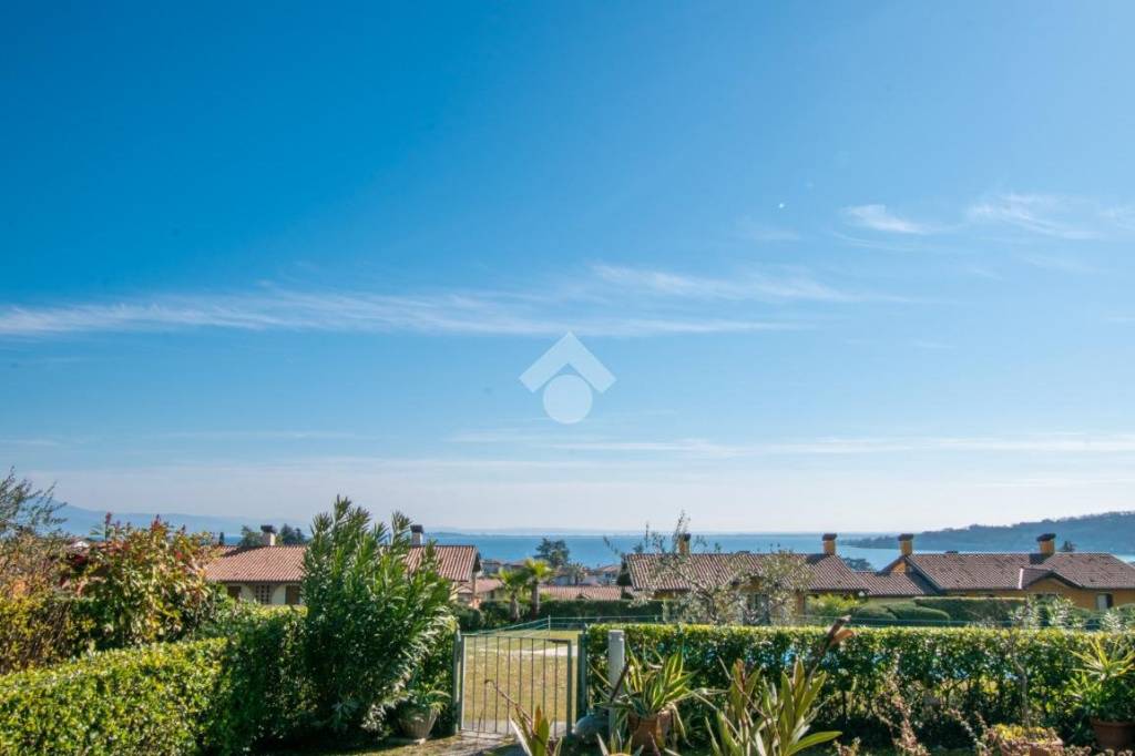 appartamento in vendita a Padenghe sul Garda