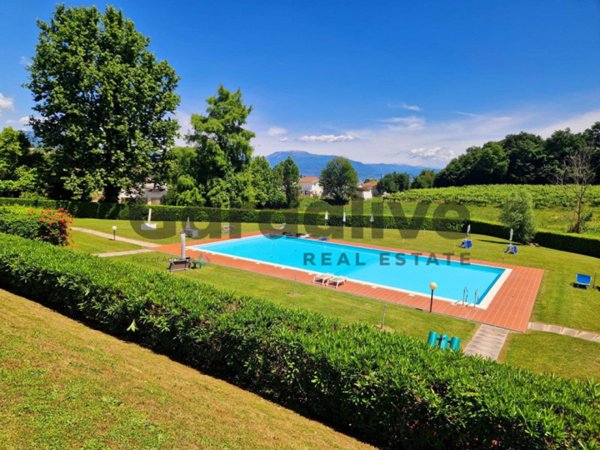 casa indipendente in vendita a Padenghe sul Garda