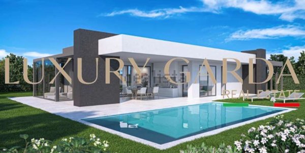 casa indipendente in vendita a Padenghe sul Garda