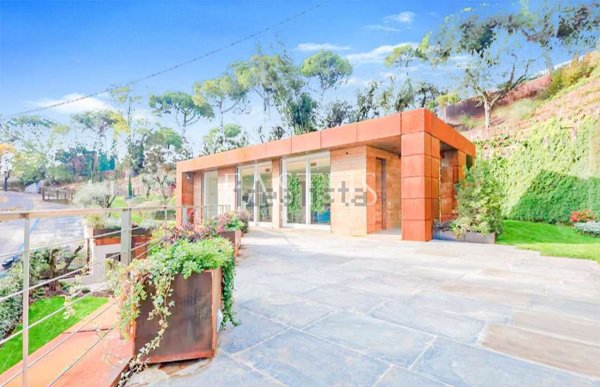 casa indipendente in vendita a Padenghe sul Garda