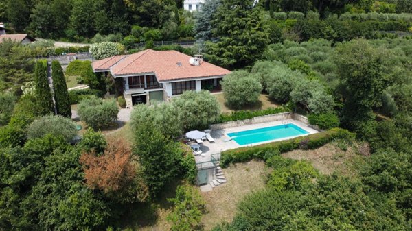casa indipendente in vendita a Padenghe sul Garda