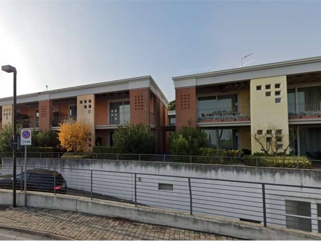 appartamento in vendita a Padenghe sul Garda