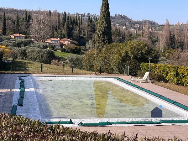 appartamento in vendita a Padenghe sul Garda