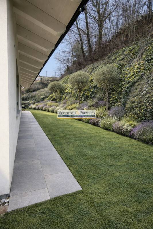 casa indipendente in vendita a Padenghe sul Garda