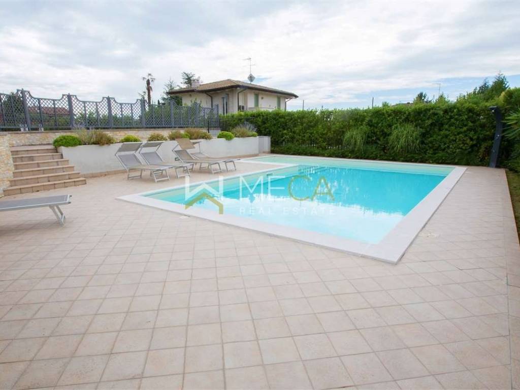 appartamento in vendita a Padenghe sul Garda
