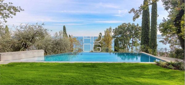 casa indipendente in vendita a Padenghe sul Garda