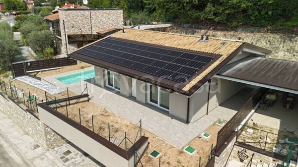 casa indipendente in vendita a Padenghe sul Garda