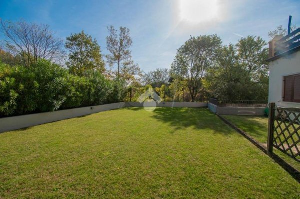 appartamento in vendita a Padenghe sul Garda