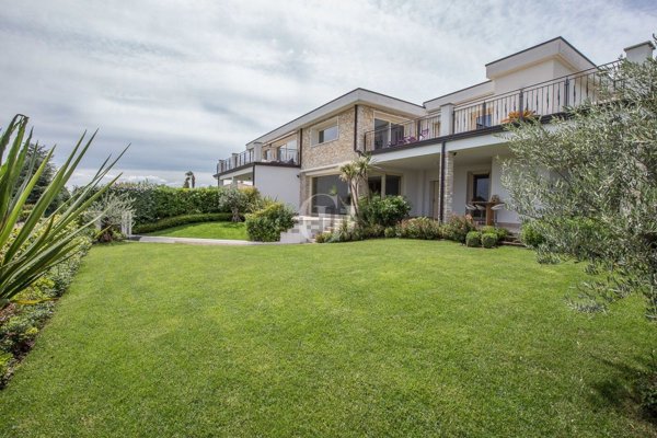 appartamento in vendita a Padenghe sul Garda