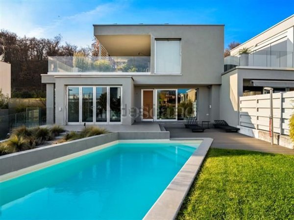 casa indipendente in vendita a Padenghe sul Garda