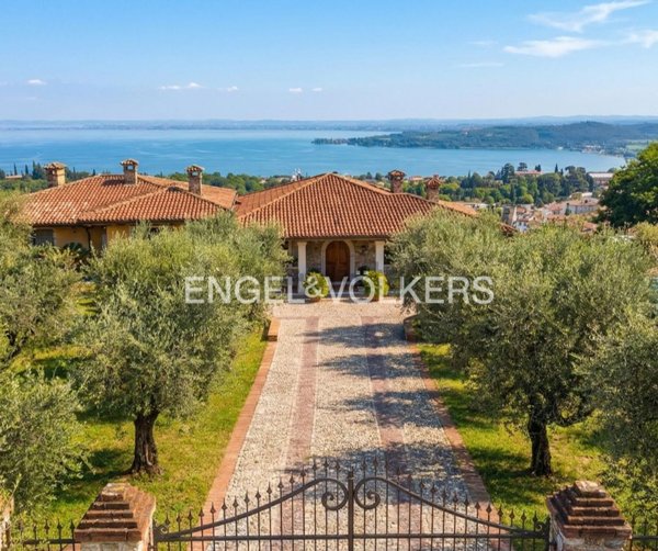 casa indipendente in vendita a Padenghe sul Garda