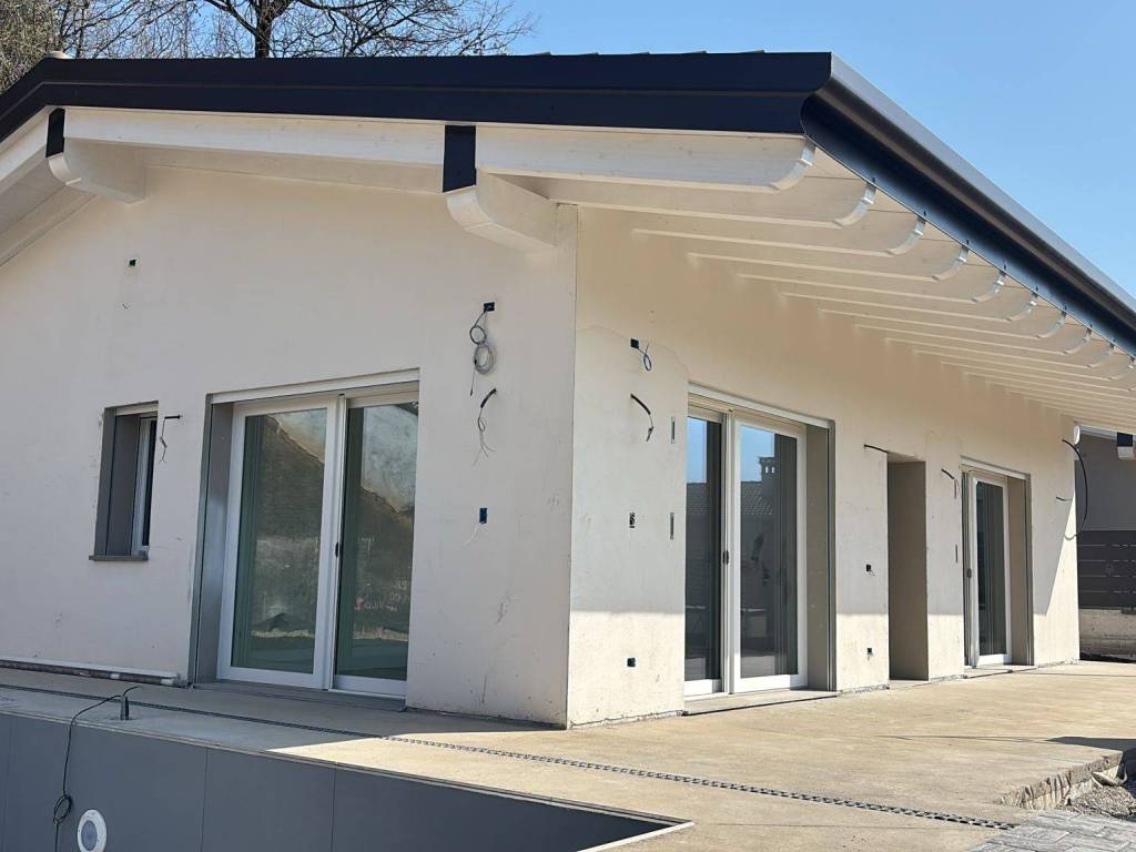 casa indipendente in vendita a Padenghe sul Garda