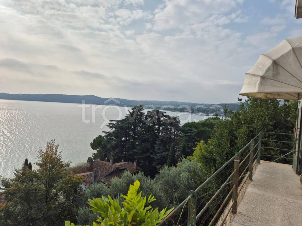 casa indipendente in vendita a Padenghe sul Garda