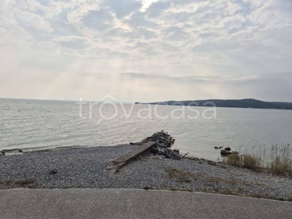 casa indipendente in vendita a Padenghe sul Garda