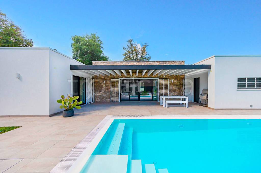 casa indipendente in vendita a Padenghe sul Garda