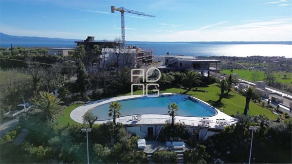 appartamento in vendita a Padenghe sul Garda