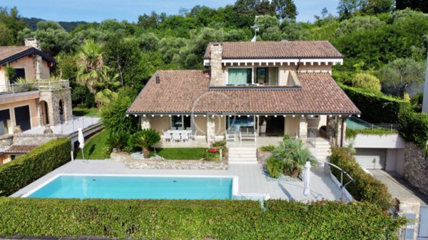 casa indipendente in vendita a Padenghe sul Garda