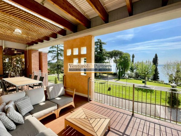 appartamento in vendita a Padenghe sul Garda