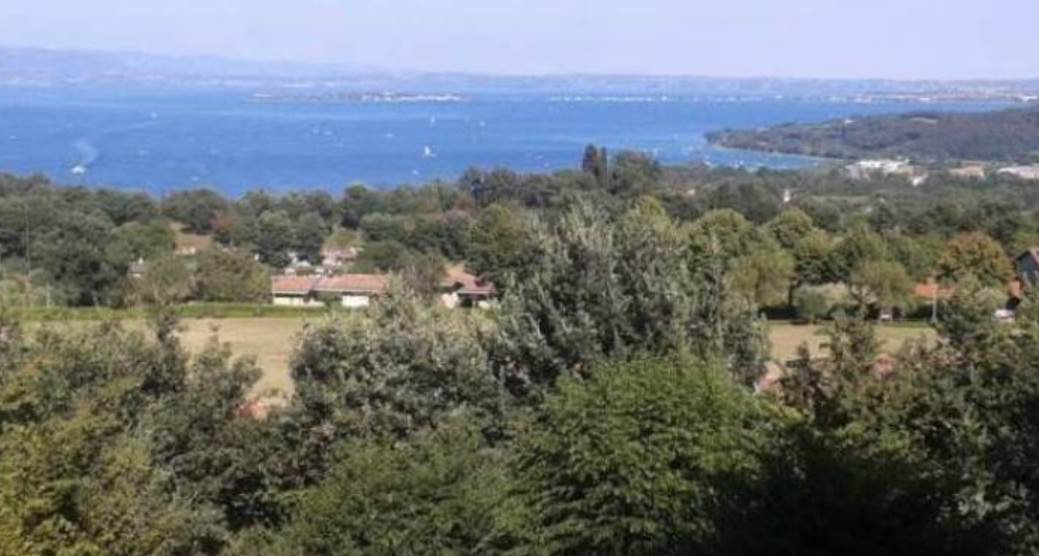 casa indipendente in vendita a Padenghe sul Garda