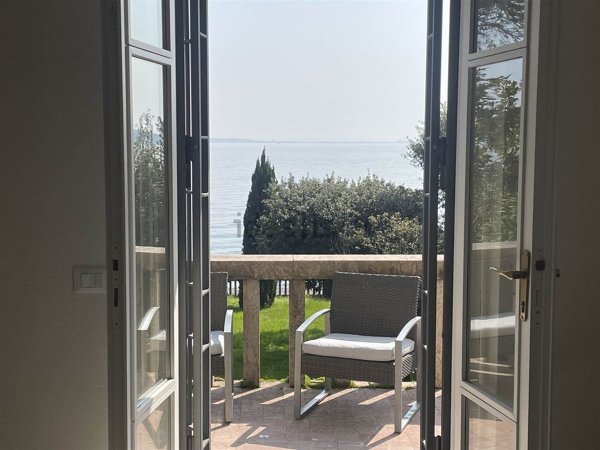 appartamento in vendita a Padenghe sul Garda