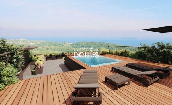 casa indipendente in vendita a Padenghe sul Garda