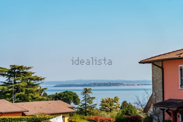 appartamento in vendita a Padenghe sul Garda