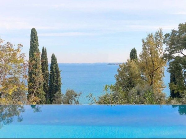 casa indipendente in vendita a Padenghe sul Garda
